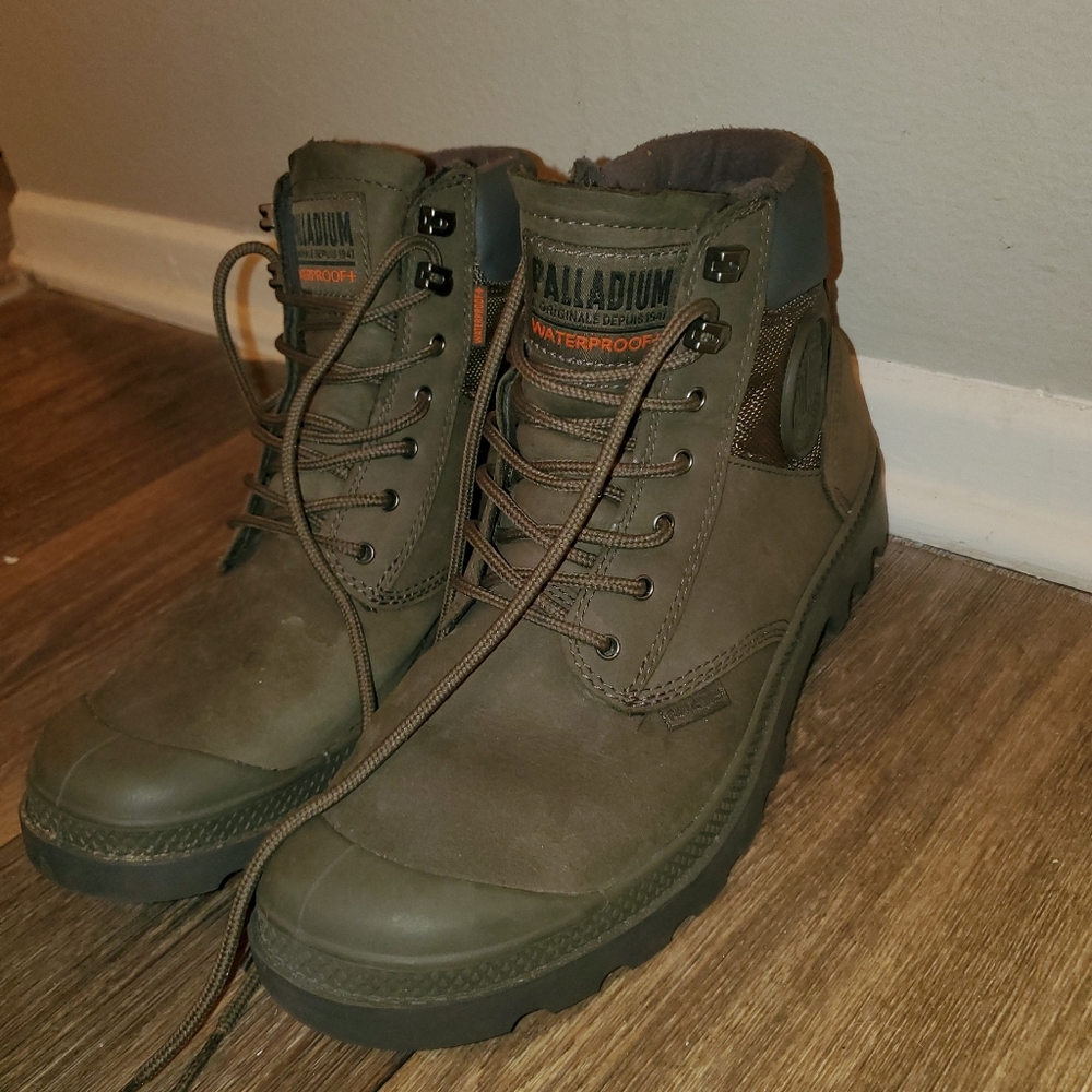 Palladium Waterproof+ Pampa Cuff Boot Size 6.5 Mens/8 Women's Olive Green
